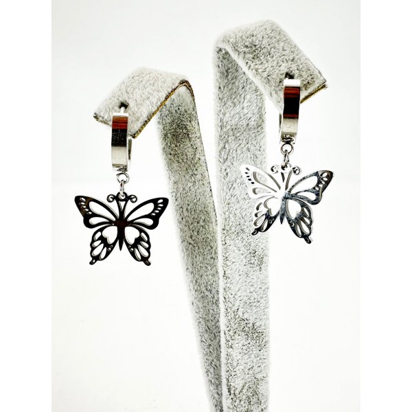 Gümüş Kelebek Desenli Küpe